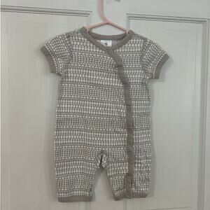 Hanna Andersson 3-6 Month Romper Gray and White Polka Dots Stripes